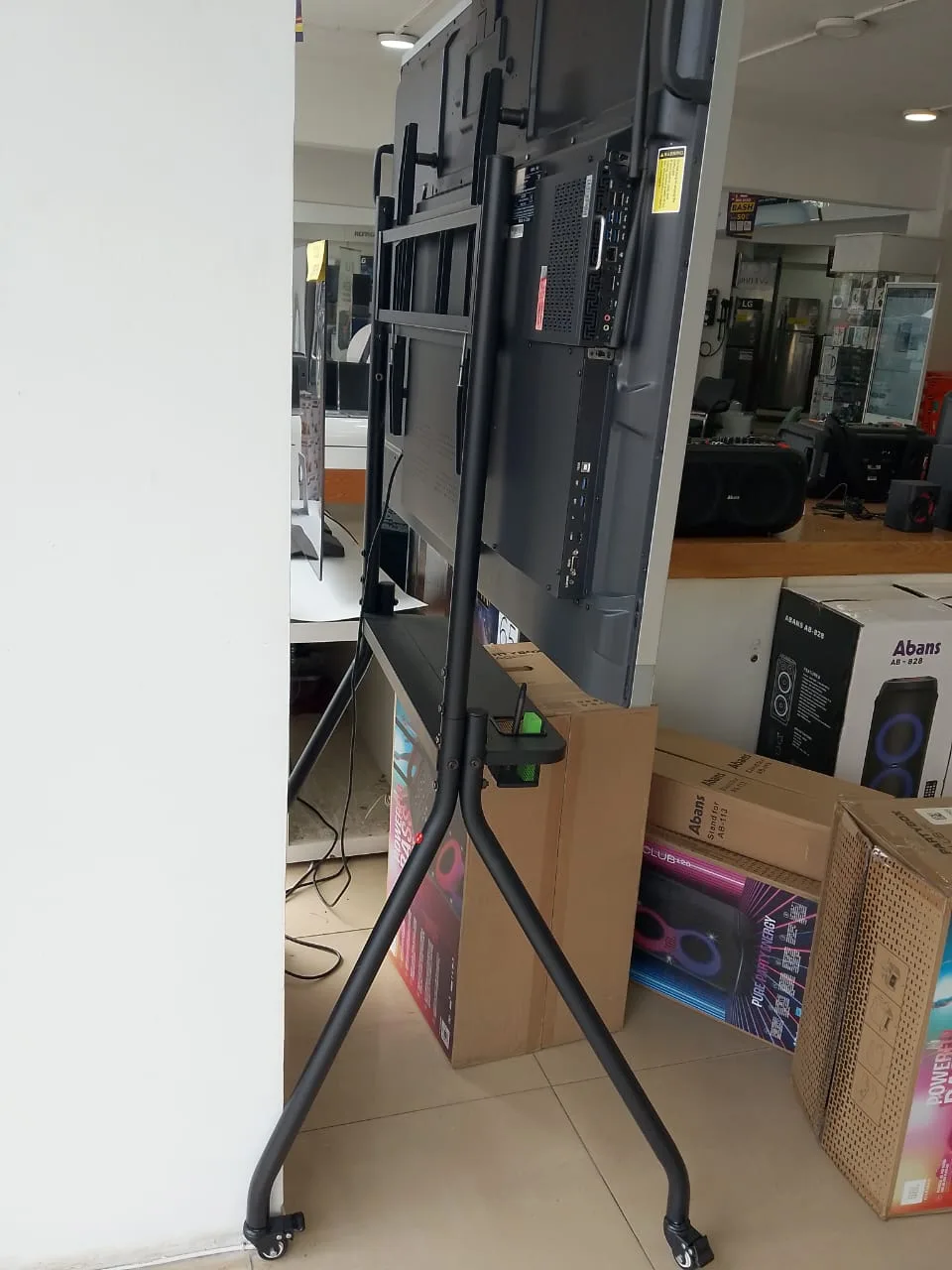 FD-R12 TV/Smart Board Trolley Stand